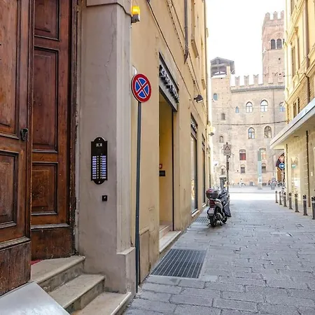 Apartament Fossalta Mezzanine, Few Steps From Piazza Maggiore *